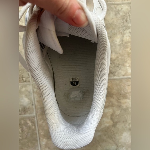 Nike Air Force 1 Men's 16 white - Picture 9 of 14